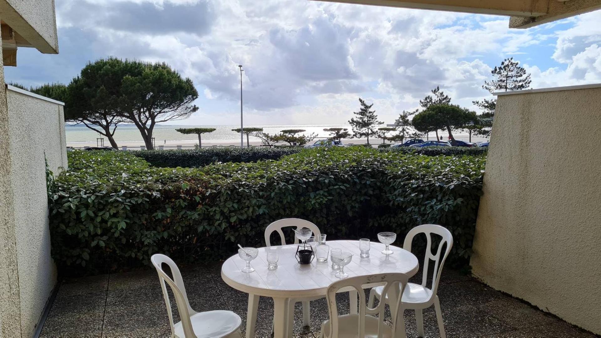 Saint Georges De Didonne - Vue Mer Pour Ce Studio Cosy En Rez-De-Chaussee Exteriér fotografie