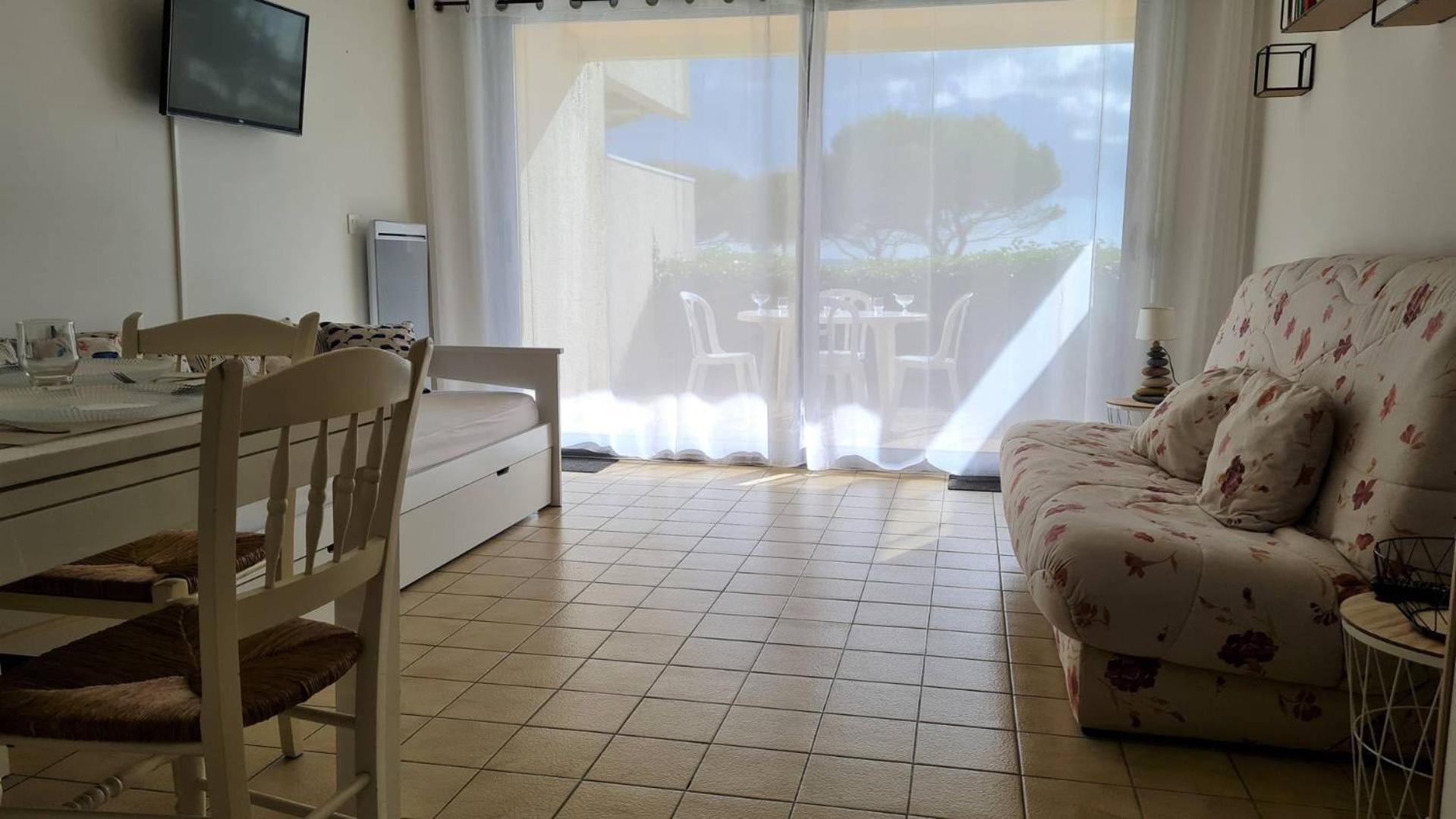 Saint Georges De Didonne - Vue Mer Pour Ce Studio Cosy En Rez-De-Chaussee Exteriér fotografie
