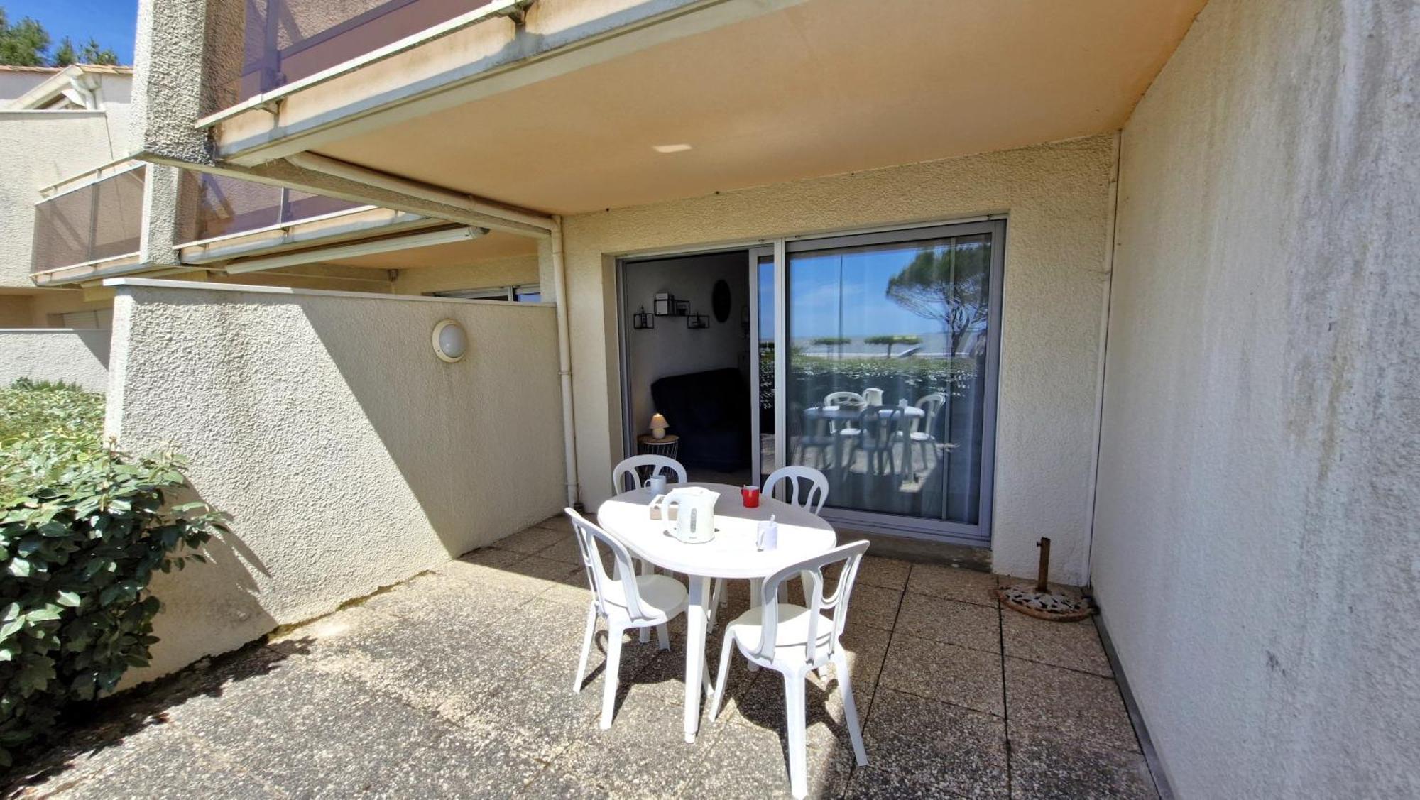 Saint Georges De Didonne - Vue Mer Pour Ce Studio Cosy En Rez-De-Chaussee Exteriér fotografie